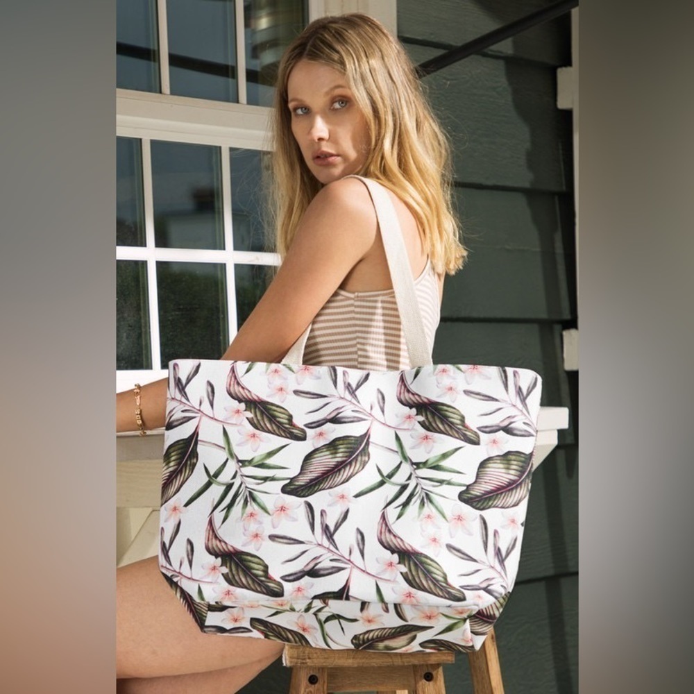 Ruggine Lily Flower and Leaf Print Shoulder Beach Casual Tote Bag